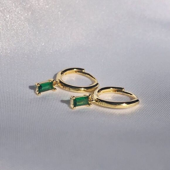 New! “Jasmine” Emerald Drop Hoop Earrings - Picture 1 of 4